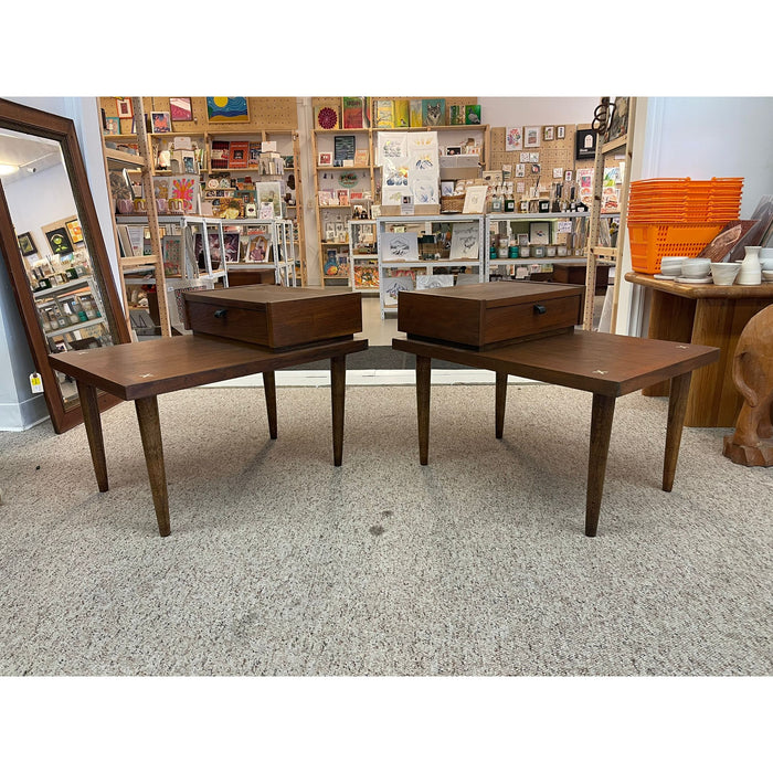 Vintage Mid Century Modern Pair of End Tables by American of Martinsville With Metal Inlay Accent.