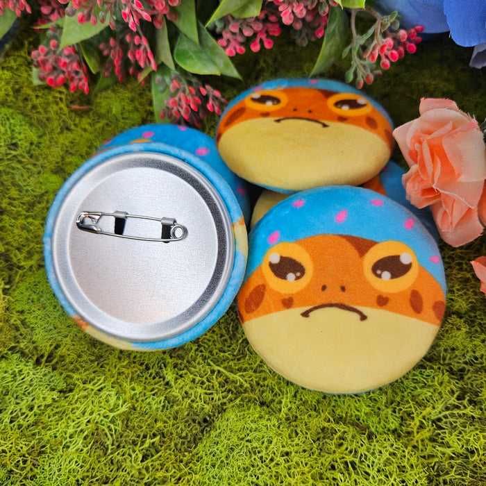 Common Rain Frog Plush Button