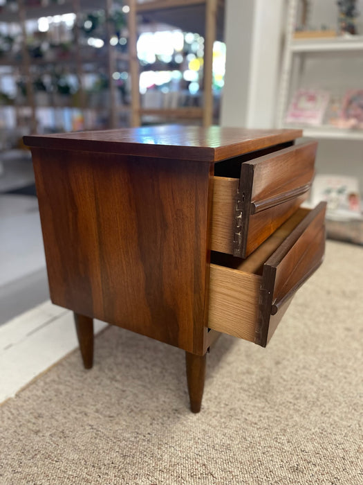 1960s Mid-Century Modern Likely Walnut Nightstand | 2-Drawer Bedside Table with Solid Wood Sculpted Handles & Dovetail Joinery