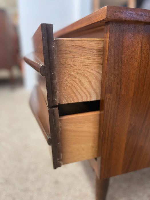 1960s Mid-Century Modern Likely Walnut Nightstand | 2-Drawer Bedside Table with Solid Wood Sculpted Handles & Dovetail Joinery
