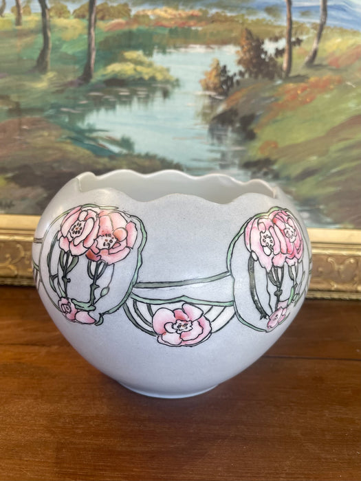 Antique Art Nouveau Hand-Painted Porcelain Bowl with Scalloped Rim and Stylized Pink Floral Decoration