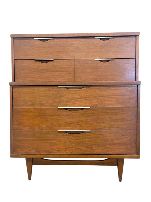Vintage Mid Century Modern 5 Drawer Dresser - Kent Coffey Tableau Collection