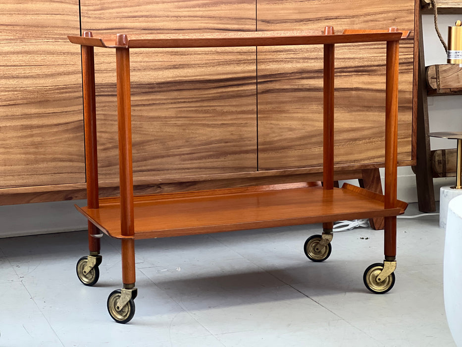 Poul Hundevad 1960s Mid-Century Modern Teak Bar serving cart