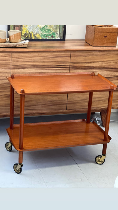Poul Hundevad 1960s Mid-Century Modern Teak Bar serving cart