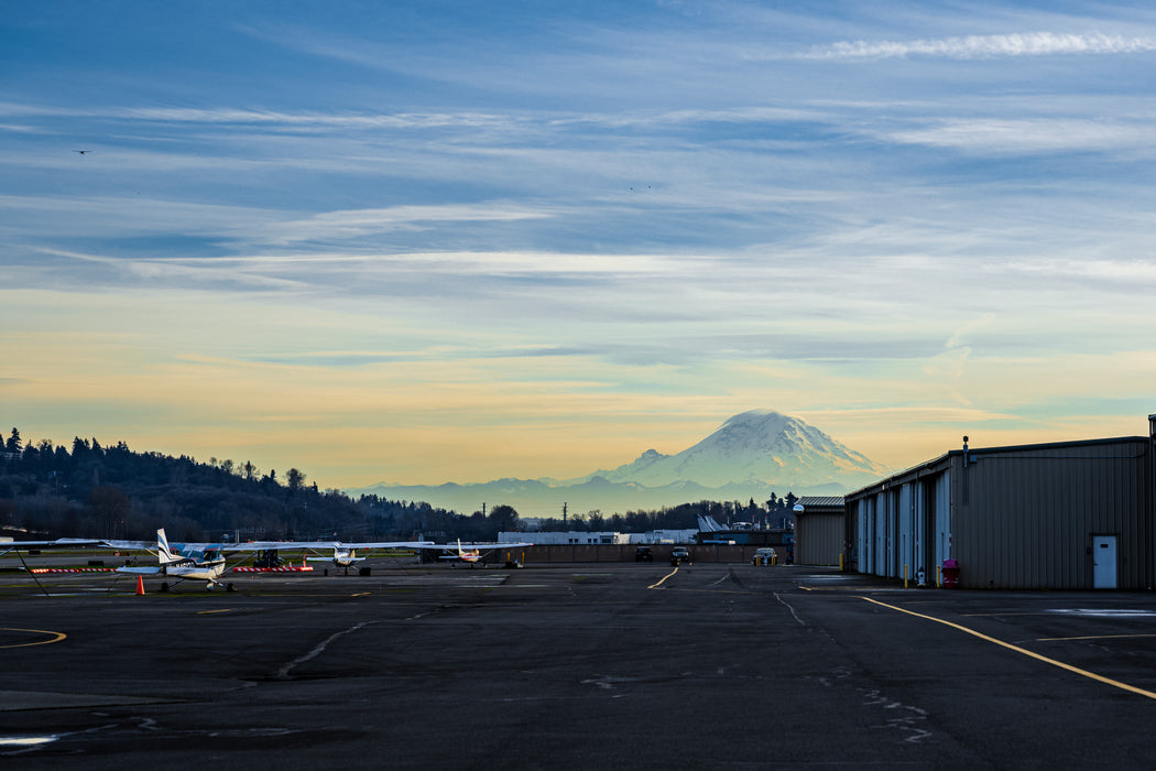 The mountain is out