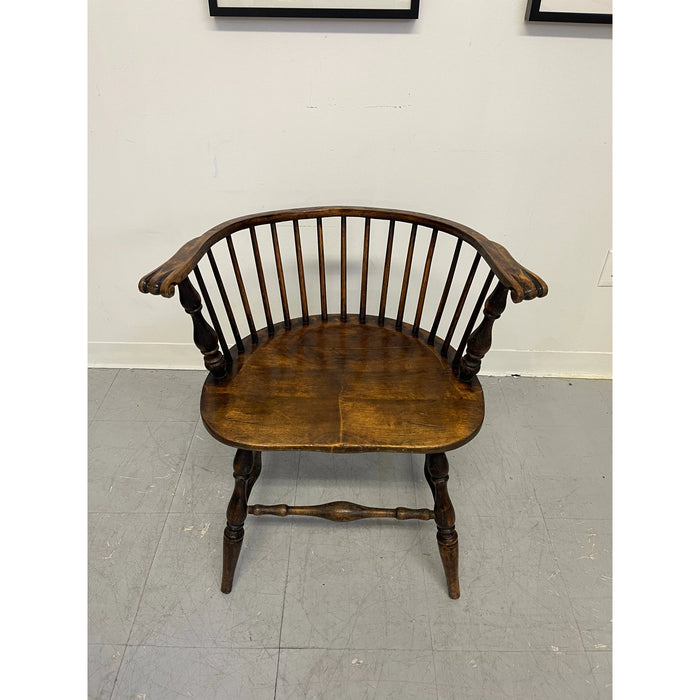 Vintage Colonial Style Pub Chair