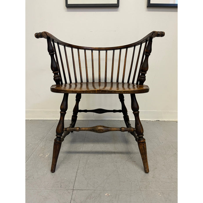 Vintage Colonial Style Pub Chair
