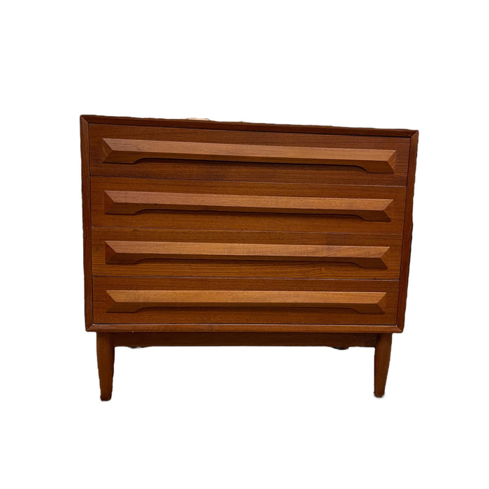 Vintage Danish Mid Century Modern 4 Drawer Teak Dresser Dovetailed Drawers With Milled Solid Wood Handles