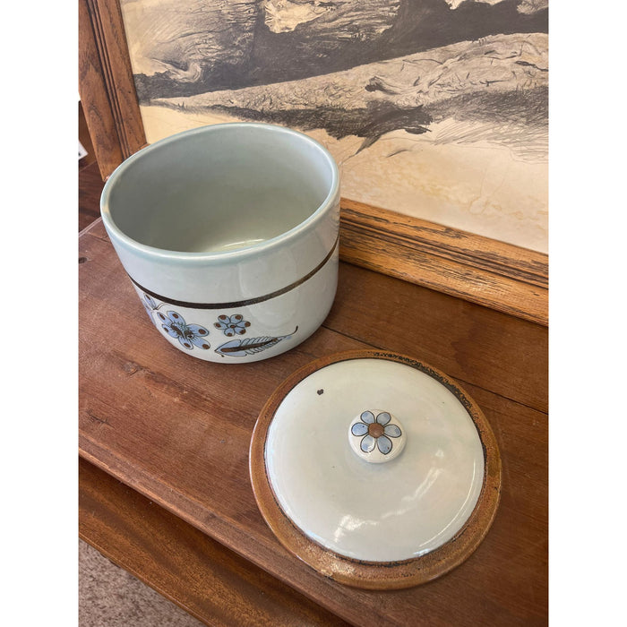 Vintage Ken Edwards Style Around Pot With Lid