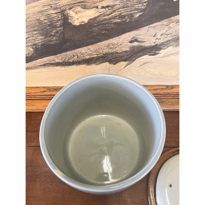 Vintage Ken Edwards Style Around Pot With Lid