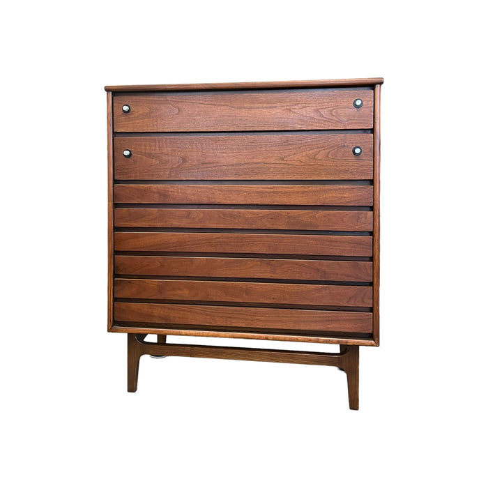 Vintage Mid Century Modern 5 Drawer Dresser by Stanely Dovetailed Drawer