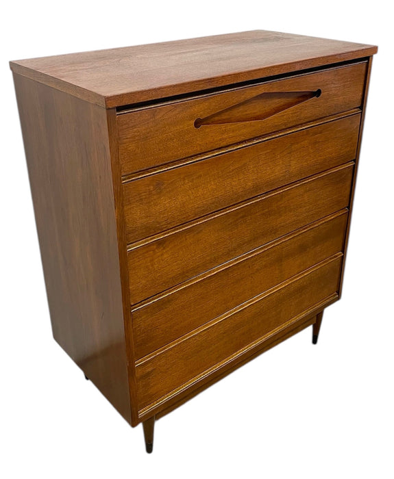 Vintage Mid Century Modern 5-Drawer Dresser with Sculpted Pulls and Dovetail Joinery