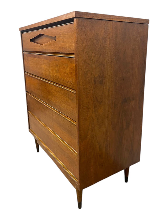 Vintage Mid Century Modern 5-Drawer Dresser with Sculpted Pulls and Dovetail Joinery