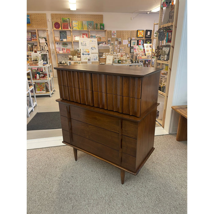 Vintage Mid Century Modern Highboy Dresser by United With Sculpted Wood Front.
