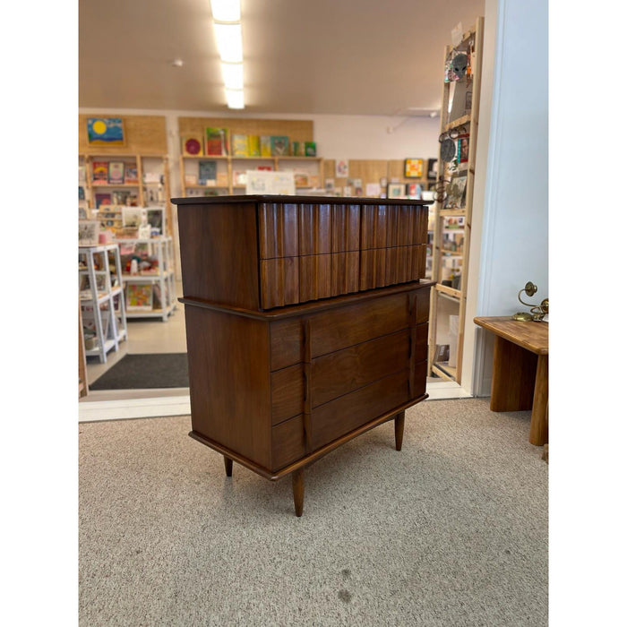 Vintage Mid Century Modern Highboy Dresser by United With Sculpted Wood Front.