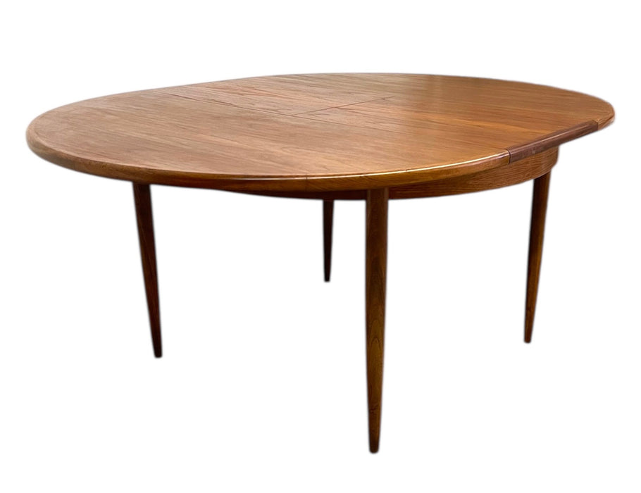 Vintage Mid Century Modern Round to Oval Extendable Dining Table in Style of G-Plan Fresco UK Import
