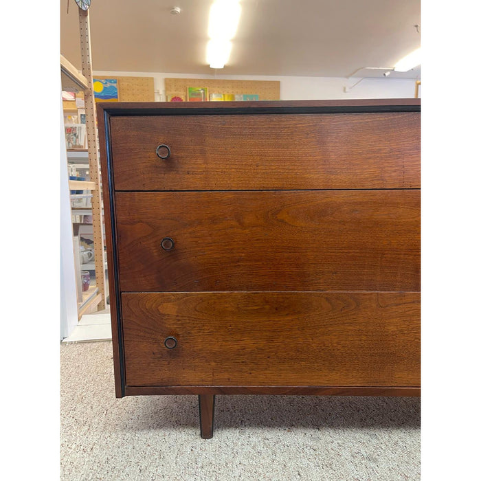 Vintage Mid Century Modern Six Drawer Lowboy Dresser.