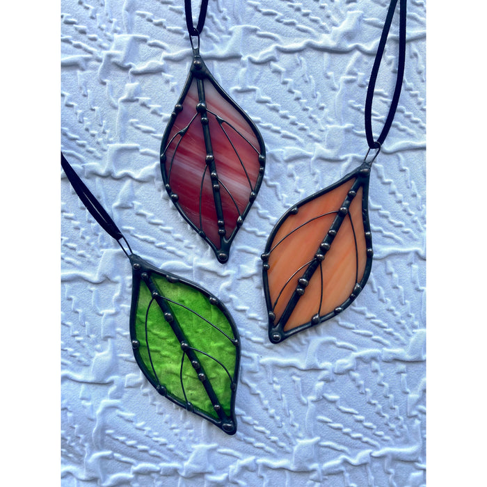 Little Leaf - Glass Charm