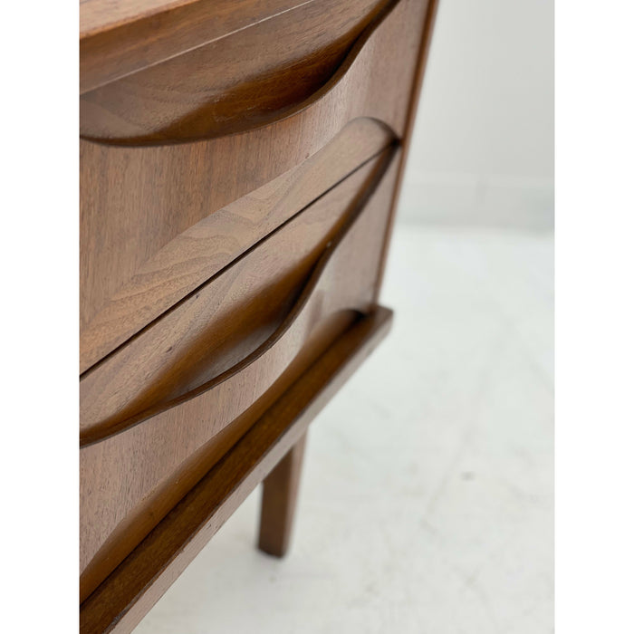 Unique Sculptural Mid-Century Modern Nightstand