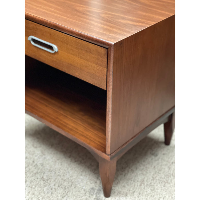 Vintage Drexel Nightstand Dovetail Drawers