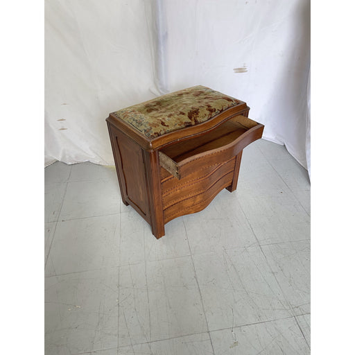 Vintage Entryway Bench with Upholstered Top. UK. Import