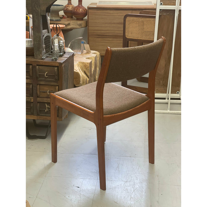 Vintage Mid Century Modern Chair