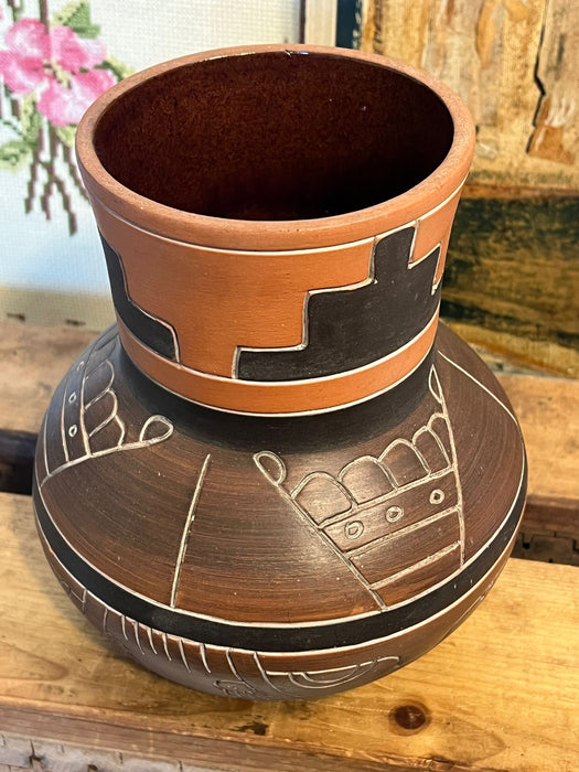 Vintage Leopoldo de Mexico Aztec Mayan Red Clay pottery folk art Vase ( Available by Online Purchase Only)