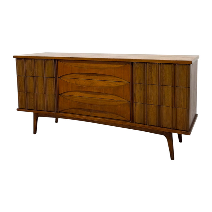 Vintage Mid Century Modern Solid walnut 9- Drawer Dresser’ with Bent wood Handles & Brutalist Accents