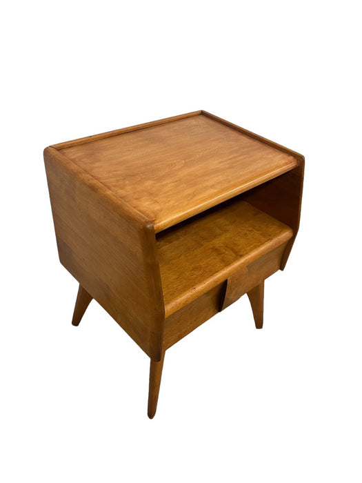 Vintage Mid Century Solid Maple End Table by Heywood Wakefield