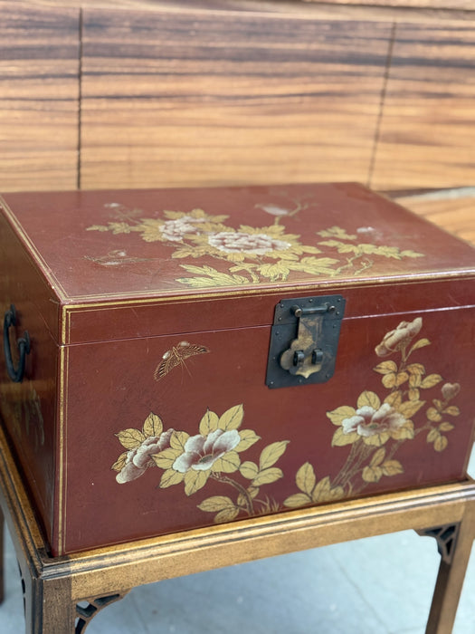 Vintage Mid Century Modern Style Asian Lacquered Style Storage Accent Table with Floral & Bird Motif with Removable Chest