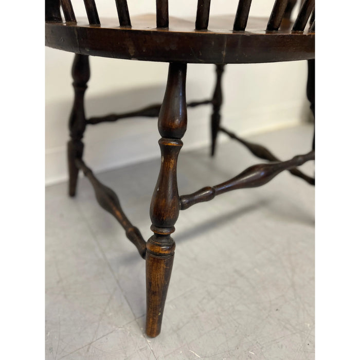 Vintage Colonial Style Pub Chair
