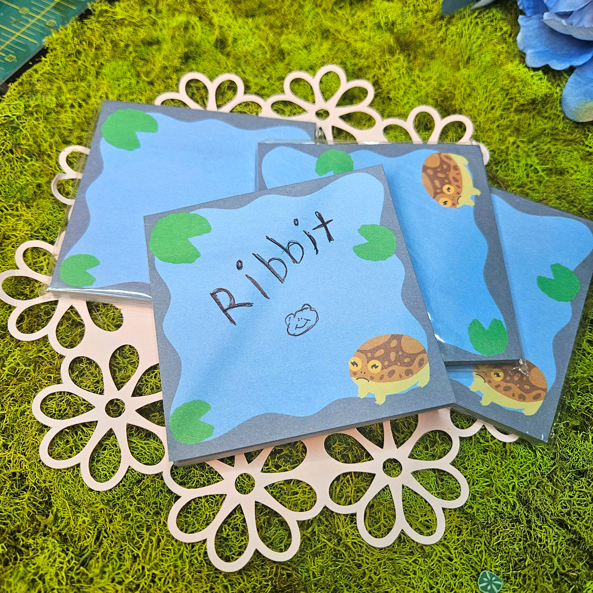 Common Rain Frog Sticky Notes — Big Whale Consignment