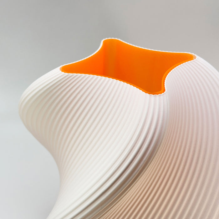 Ivax Table Lamp