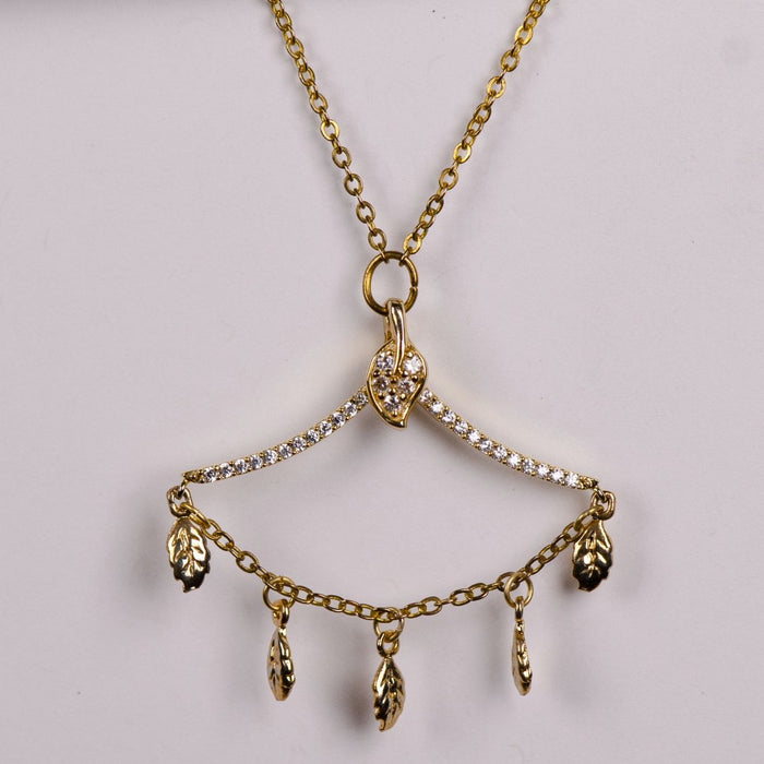 Statement leaf necklace