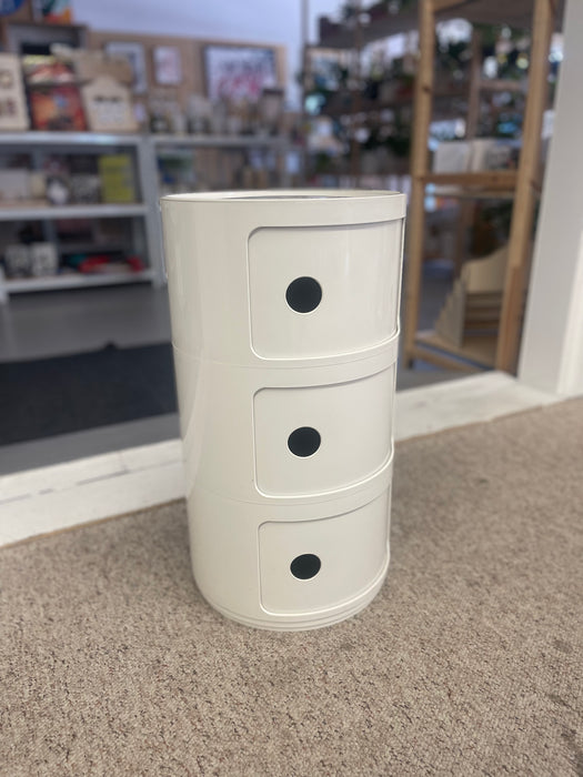 1970s Vintage Italian White Plastic Modular Cabinet by Anna Castelli Ferrieri for Kartell