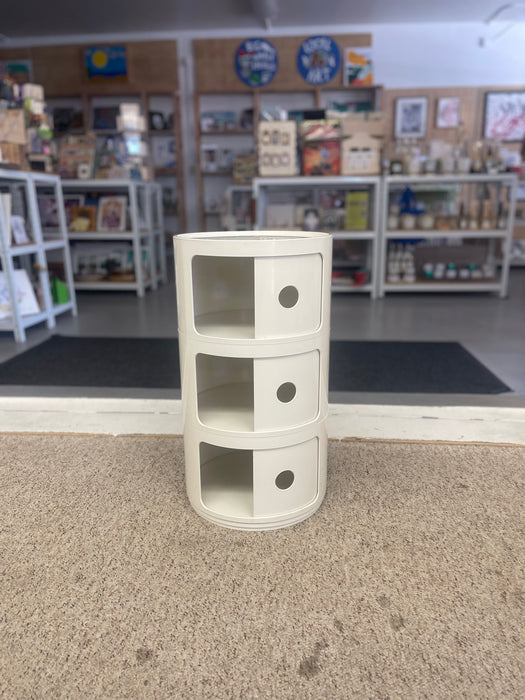1970s Vintage Italian White Plastic Modular Cabinet by Anna Castelli Ferrieri for Kartell