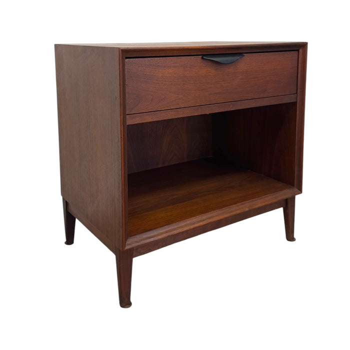 Merton Gershun for Dillingham Esprit Walnut Nightstand – Mid-Century Modern Side Table with Open Shelf