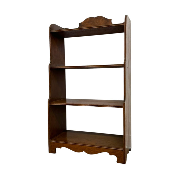 Vintage 4-Tier Solid Wood Bookshelf – Antique Style Scalloped Bookcase and Display Shelf