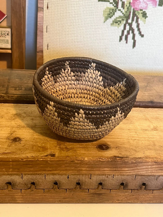 Vintage Handwoven basket.( Available by Online Purchase Only)