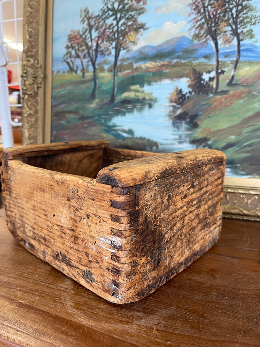 Handcrafted Primitive Dovetail Wooden Storage Box