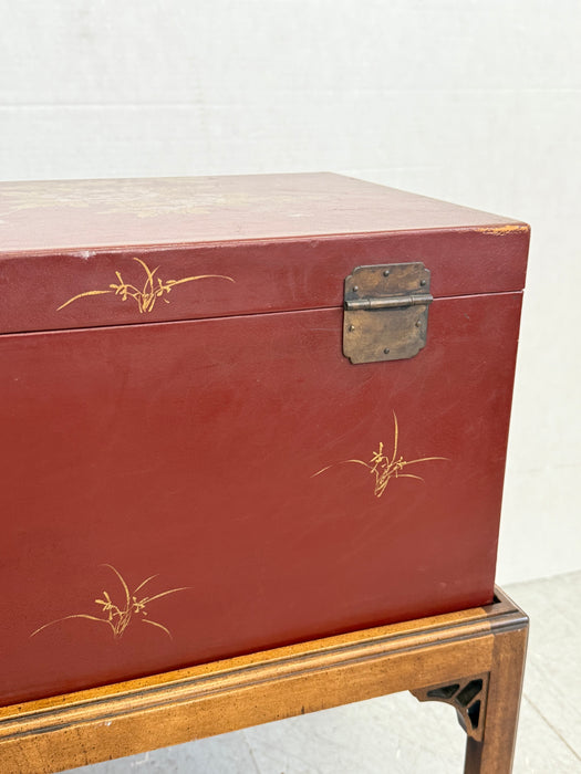 Vintage Mid Century Modern Style Asian Lacquered Style Storage Accent Table with Floral & Bird Motif with Removable Chest
