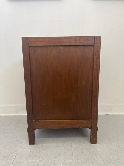 Vintage Art Deco Style End Table With Possibly Marble or StoneTop.