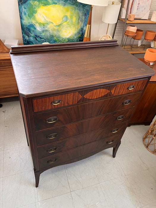 Antique American 5 Drawer Dresser or Chest with Flame Mahogany Wooden Drawer Fronts French Legs Inlaid Contrasting Veneers and Dovetailed Drawers