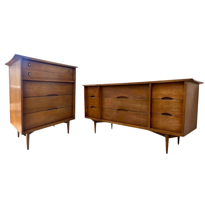 Vintage Mid Century Modern Solid Walnut 4-Drawer and 9-Drawer Dresser Set Dovetailed Drawers by Bassett Furniture