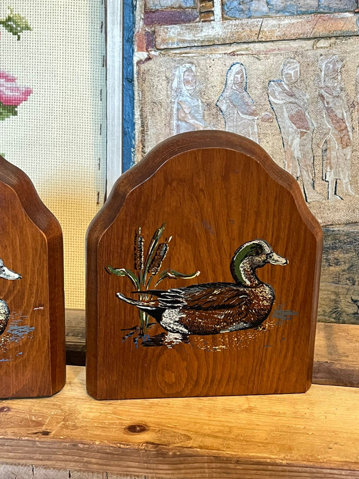 Vintage Handpainted Duck Motif Bookends