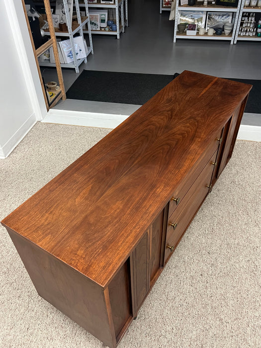 Vintage Mid Century Modern Walnut Wood Credenza Buffet 3 Drawers with Milled Metallic Knobs