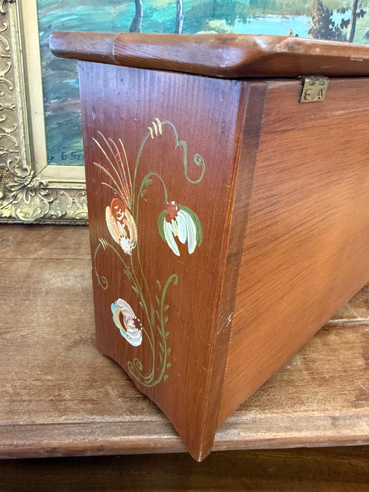 Vintage Hand-Painted Wooden Jewelry Trinket Box - Folk Art Style Floral Organizer Primitive Storage Chest