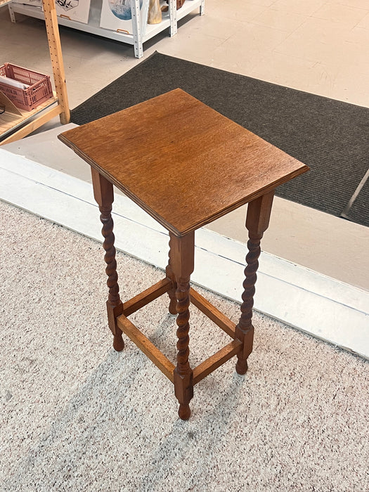 Antique English Barley Twist  Oak Wood Accent End Table Stand UK Import