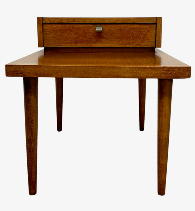 Vintage Mid Century Modern Nightstand by American of Martinsville One
Drawer End Table