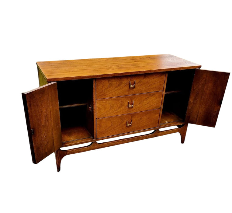 Vintage Broyhill Brasilia Solid Walnut Mid Century Modern Buffet Hutch